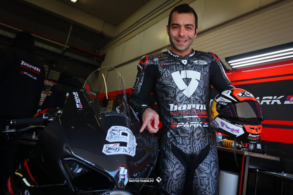 Фото 21 — Супергеройский фильм 2023: легенда возвращается