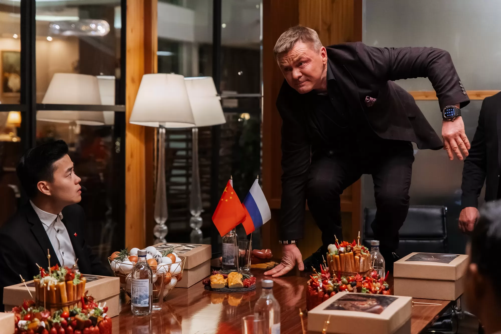 Фото 8 — Фильм 2025: любовь и предательство